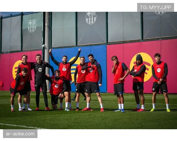 巴萨年轻后卫库巴西因专注执行复杂防守任务,入选西班牙三月大名单 巴萨年轻后卫库巴西因专注执行复杂防守任务,入选西班牙三月大名单